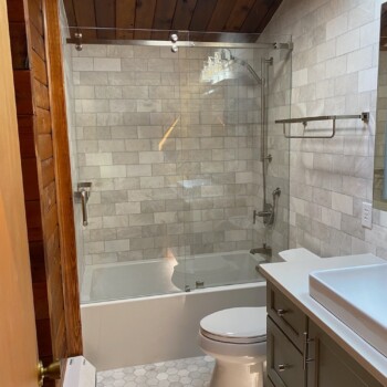 glass shower door for bathtub